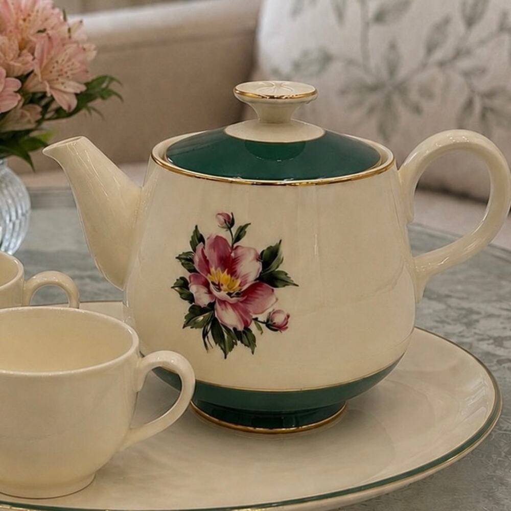 1950's Homer Laughlin Teapot